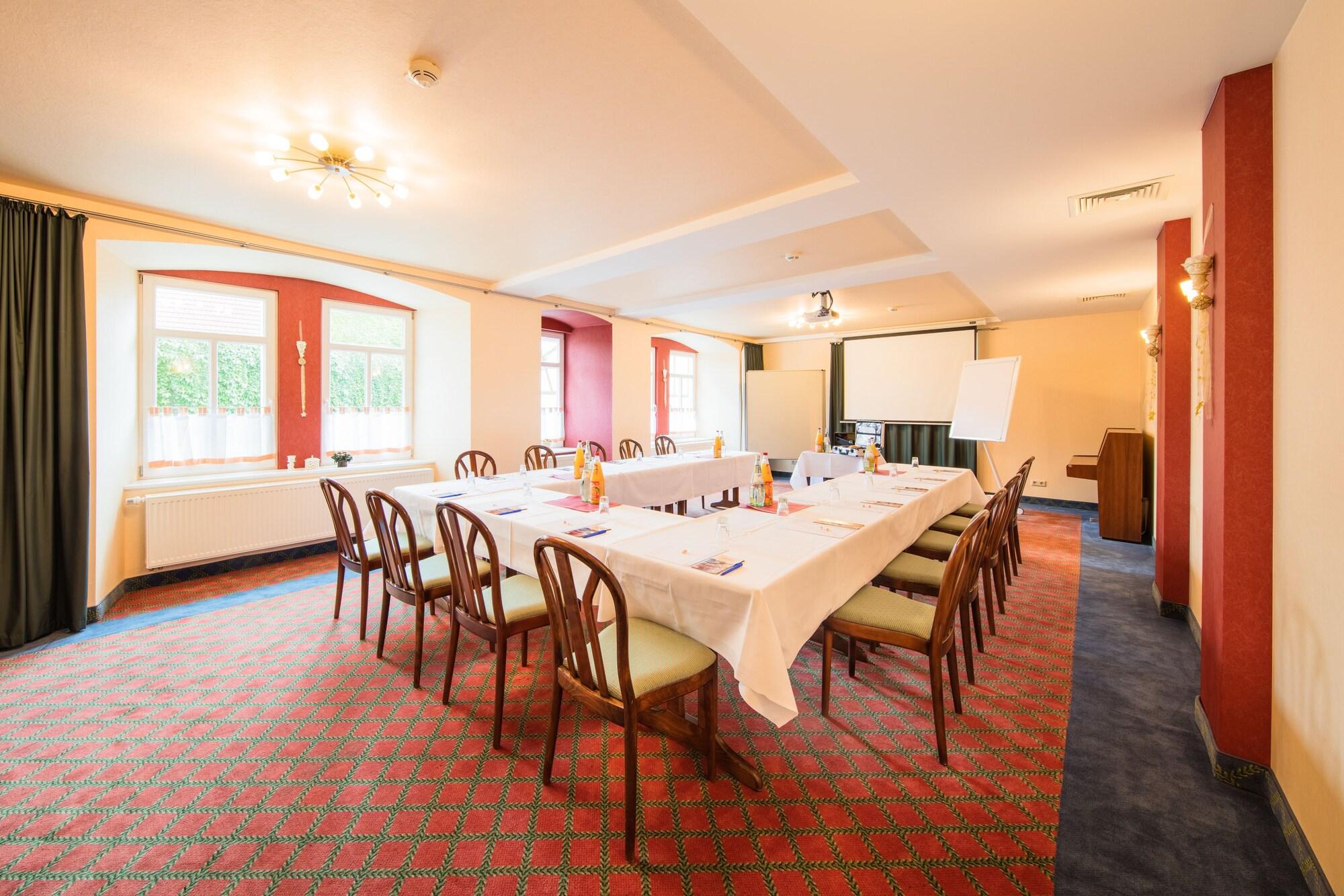 Hotel Brauhaus Zum Loewen Mühlhausen Esterno foto