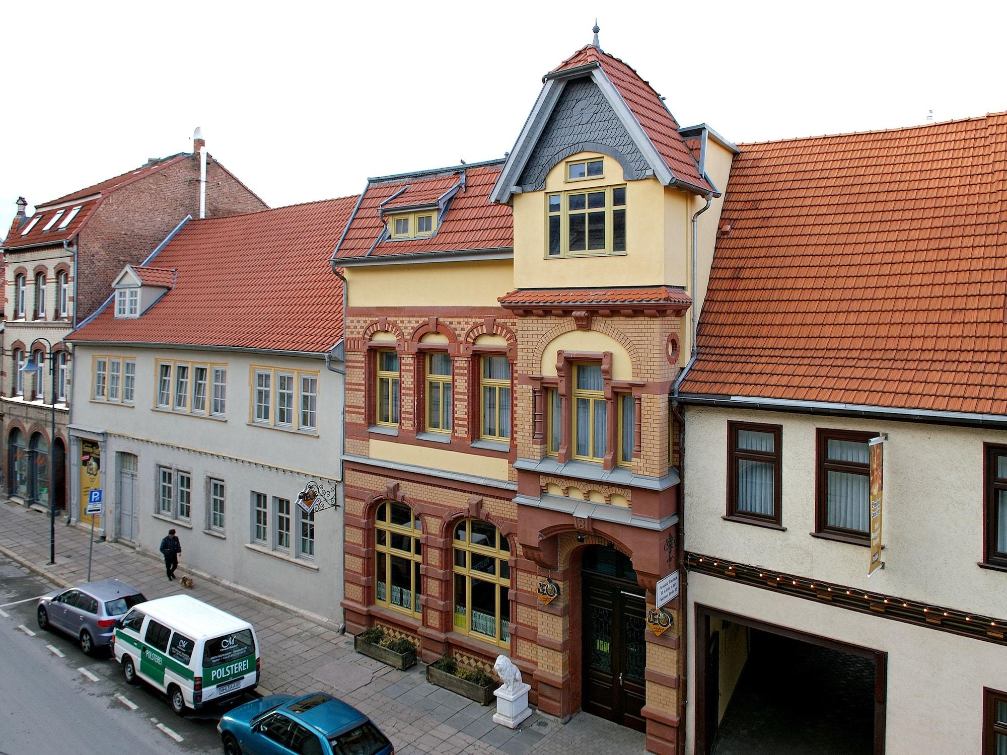 Hotel Brauhaus Zum Loewen Mühlhausen Esterno foto